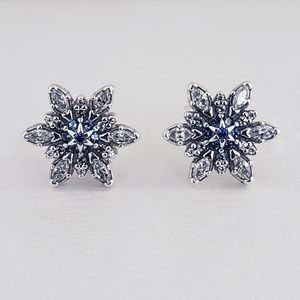Authentic Pandora ⭐️ RETIRED⭐️ SNOWFLAKE STUD EARRINGS